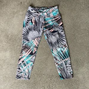 Koral Cropped Leggings
